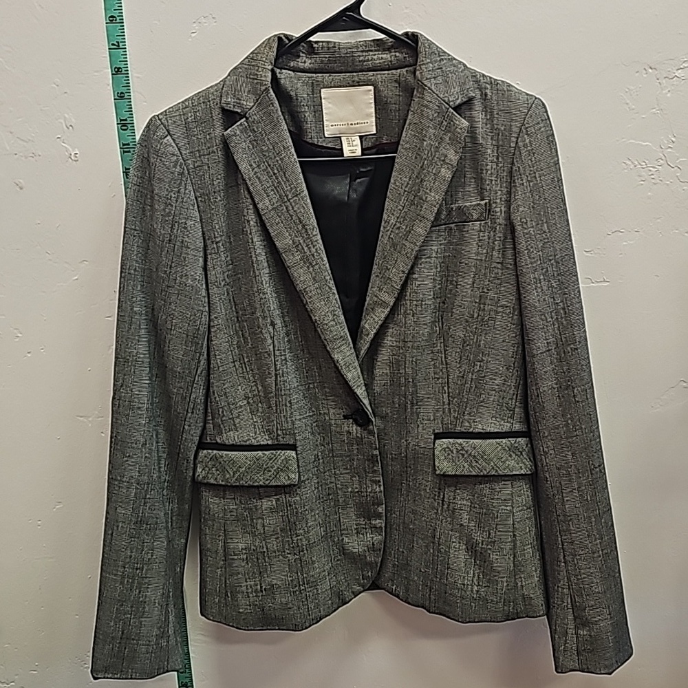Blazer, winter, fall, office, casual, business, plaid, job, travel